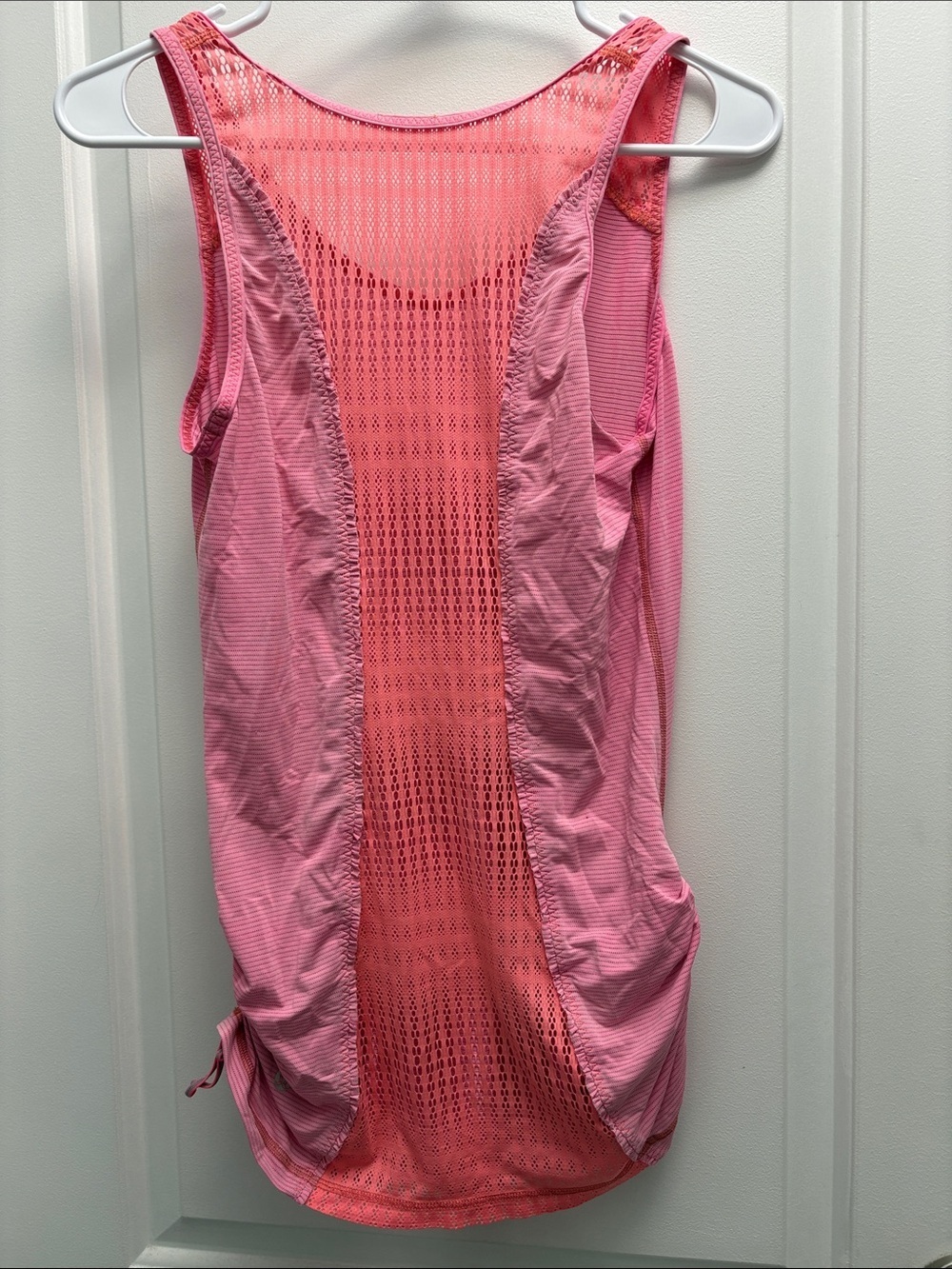 Lululemon Run Tie And Fly Tank Top Mesh Back Pink Size 8